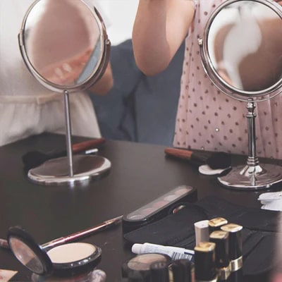 COURS DE MAQUILLAGE PERSONNALISÉ